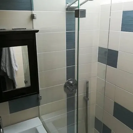 Duplex 90m Centre Calme Gare A Pied Francorchamps 20 Min Apartment